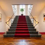 Stadthotel 3*
