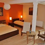 Stadthotel 호텔 3*