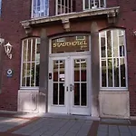 Stadthotel 호텔 3*