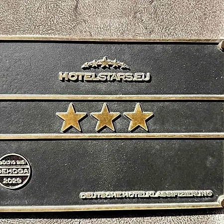 Stadthotel Hotel 3*