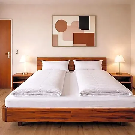 Stadthotel Hotel 3*