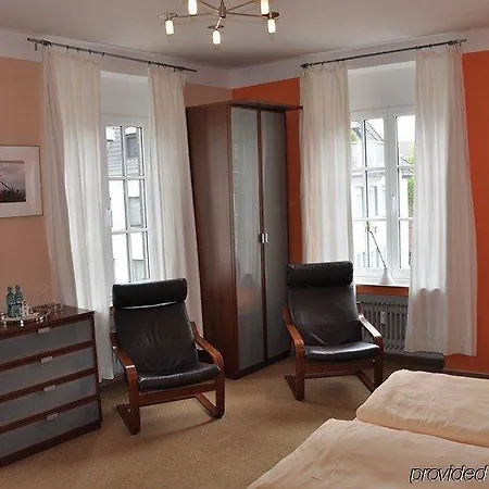 Stadthotel 3*