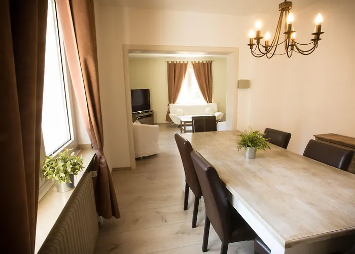 Stadthotel Otel Jülich