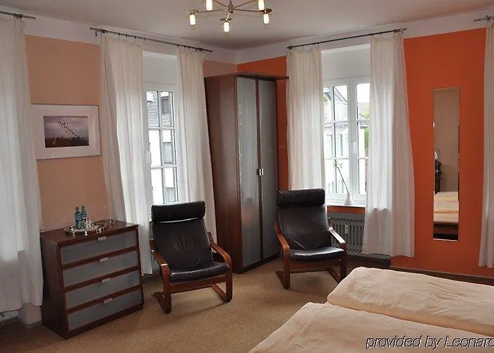 Stadthotel 3*