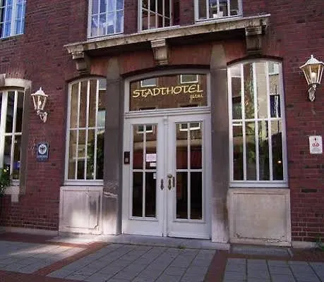 Stadthotel Otel 3*